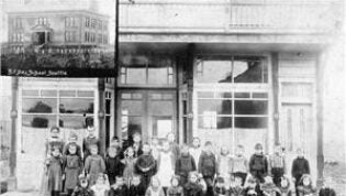 Students outside BF Day 1889